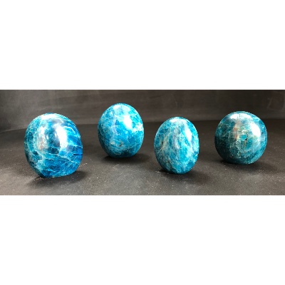 APATITE BLEUE FORME LIBRE Lot de 4 pièces