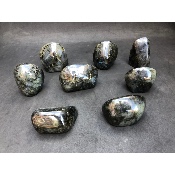 LABRADORITE FORME LIBRE Entièrement POLIE Lot de 2,09 Kg