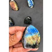 LABRADORITE FORME LIBRE Lot de 750g