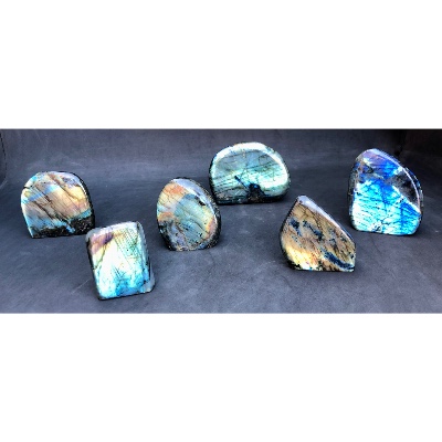 LABRADORITE FORME LIBRE Entièrement POLIE Lot de 2,68 kg