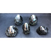 LABRADORITE FORME LIBRE Entièrement POLIE Lot de 2,62 Kg