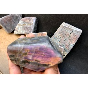 LABRADORITE dorée-violette POLIE Lot de 2530g