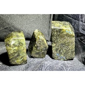 LABRADORITE FORME LIBRE Entièrement POLIE Lot de 3,22 kg 